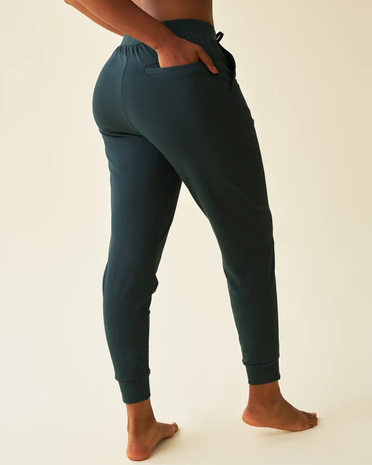Brushed Bamboo Maternity & Postpartum Jogger | Evergreen