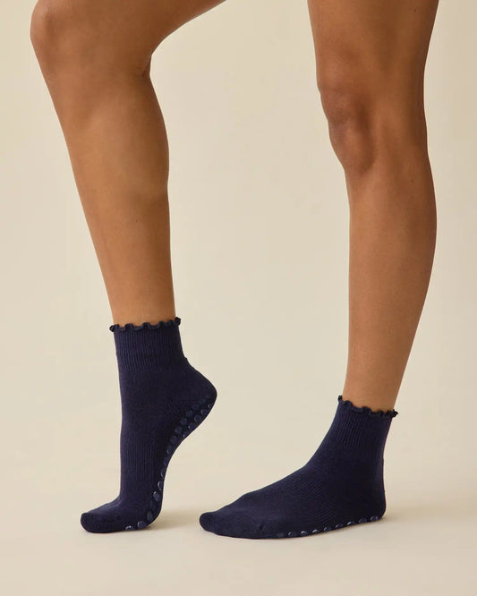 Non-Slip Ruffle Ankle Socks | Navy