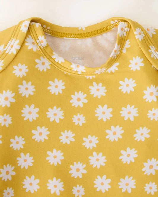 Bamboo Knotted Baby Gown & Hat | Yellow Daisies