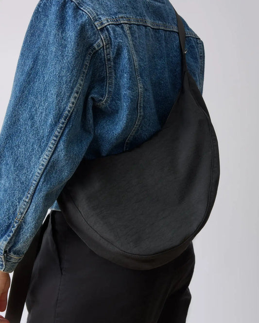 Quick Change Half Moon Bag | Black