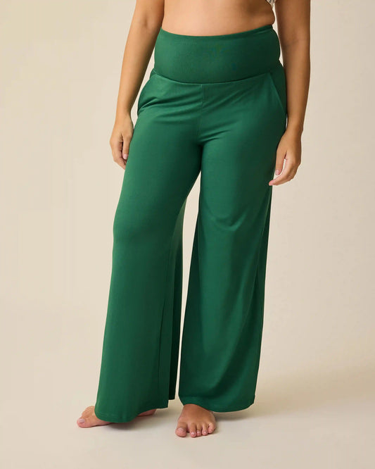 Bamboo Wide Leg Maternity & Postpartum Lounge Pant | Deep Green
