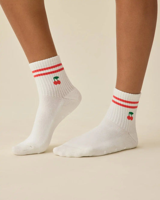 Non-Slip Quarter Crew Socks | White & Red