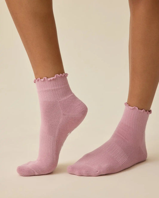 Non-Slip Ruffle Ankle Socks | Light Mauve